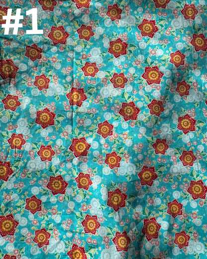 Handgenähtes Katzenspielzeug aus Baumwolle mit Katzenminze, Glöckchen & Stab